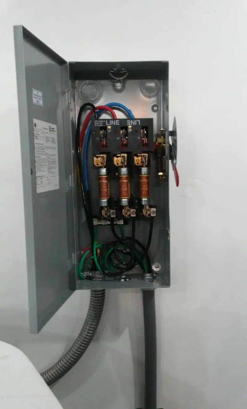 Three-phase disconnect switch installed for Electrical Wiring & Rewiring in Orange Park